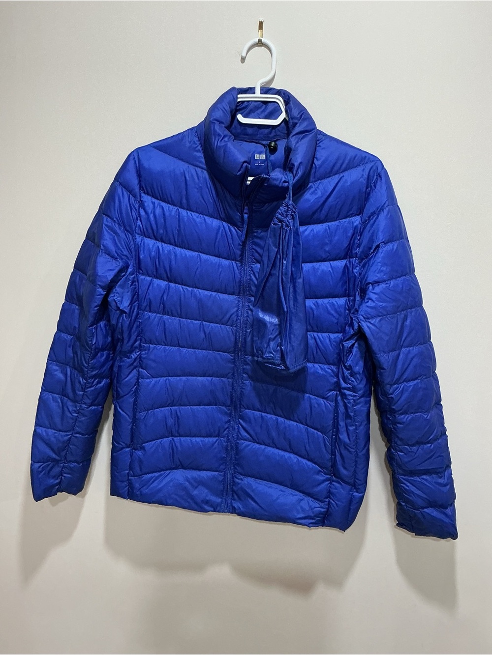 Women’s New not tags Uniqlo Blue Puffer down Packable Jacket size large